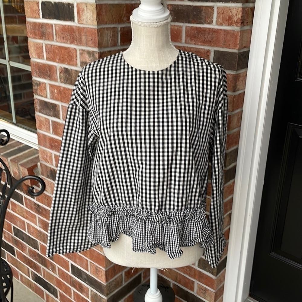 H&M Gingham Angel Wing Sleeve‎ Top